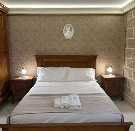 Aamiaismajoitus (B&B) Castlehawk Resort