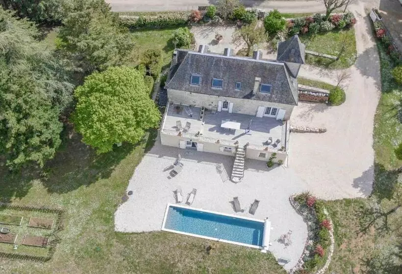 Aamiaismajoitus (B&B) La Garenne Chambre D  Hôtes