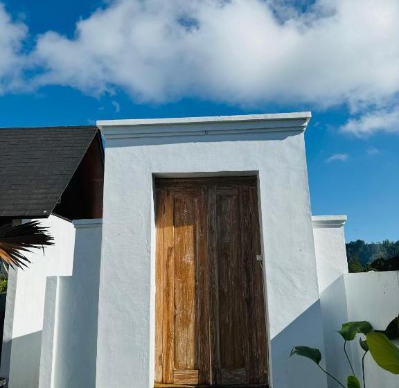 Bed and Breakfast Volcano Cottages