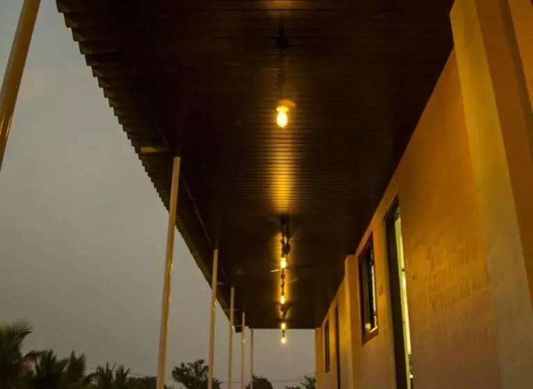 ホテル Kanti Farms Badlapur