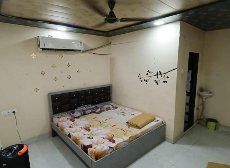 ホテル Kanti Farms Badlapur