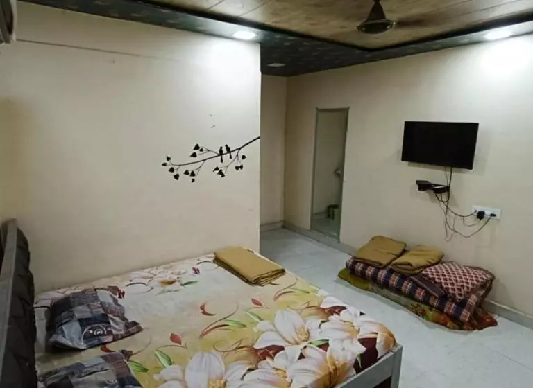 ホテル Kanti Farms Badlapur