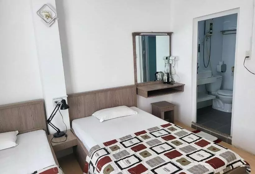 هتل Khách Sạn Hải Dương