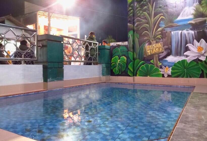 בית מלון כפרי Puspa Tiara Syar I Guci Mitra Reddoorz