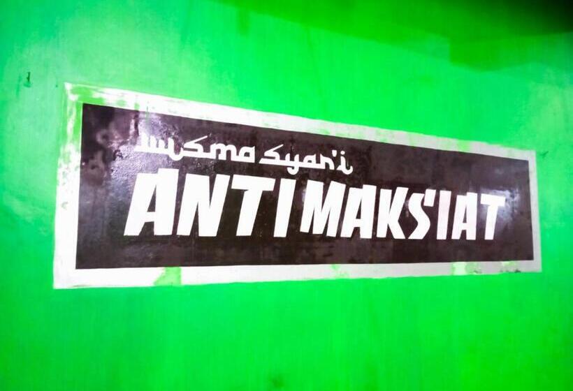 בית מלון כפרי Puspa Tiara Syar I Guci Mitra Reddoorz