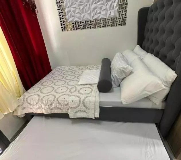 ホテル Staycation Shore 2 Residences