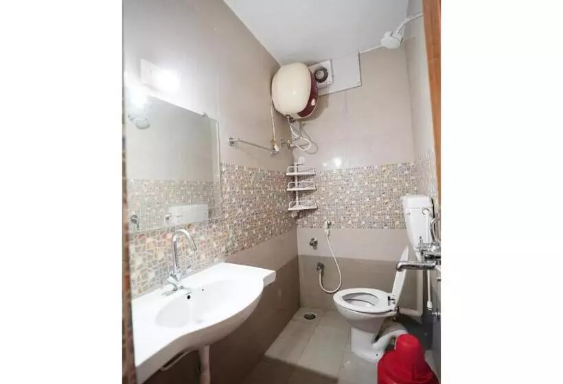 Mor Hotel Ashray Behind Swargadwar Lift  Wifi With Restaurant Facilities Near Golden Beach & Temple