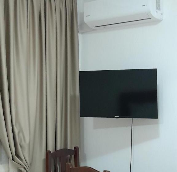 پانسیون Afd Vlore