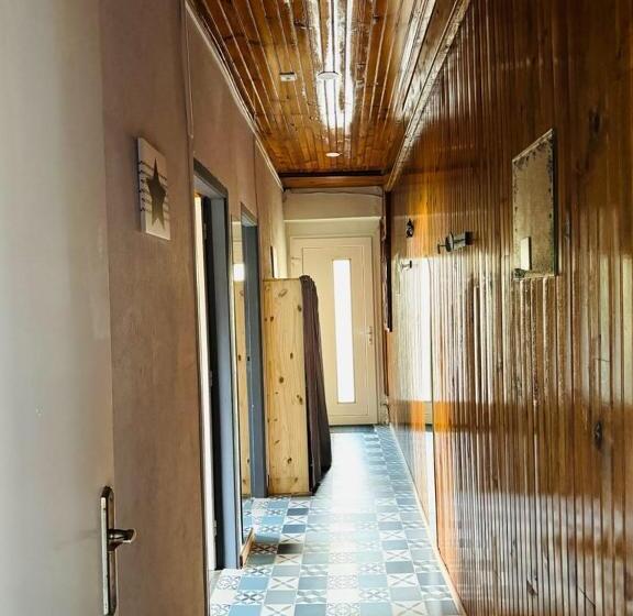 بنسيون Chez Marianne Et Michel