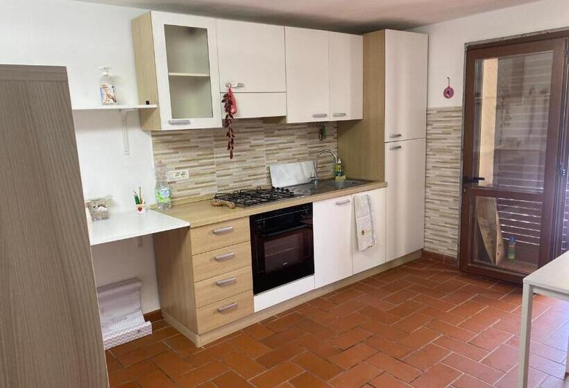 بنسيون Lacro Home