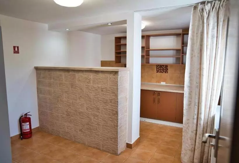 ペンション Perla Argesului, Cazare, Ciubar, Piscina, Lift, Pensiuni, Hotel, Cabana, Vila, Munte, Transfăgarasan