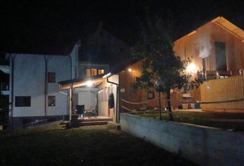 膳宿费 Perla Argesului, Cazare, Ciubar, Piscina, Lift, Pensiuni, Hotel, Cabana, Vila, Munte, Transfăgarasan