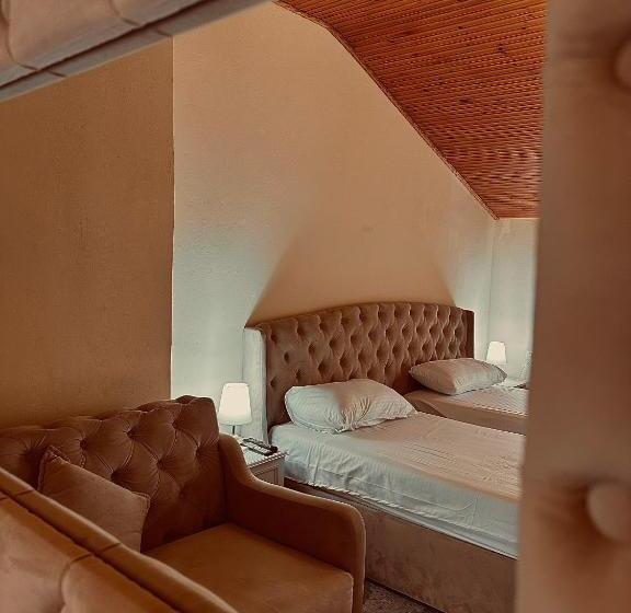 Пансион Woodhouse