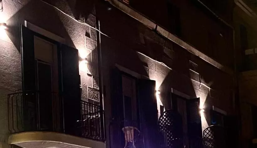 تختخواب و صبحانه Il Balcone Sullo Stretto