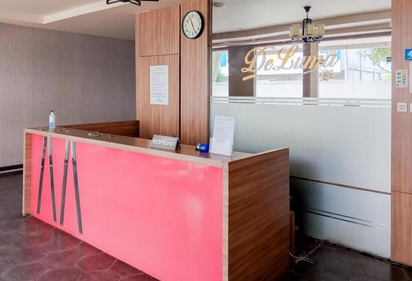 Deluma Hotel Syariah Redpartner