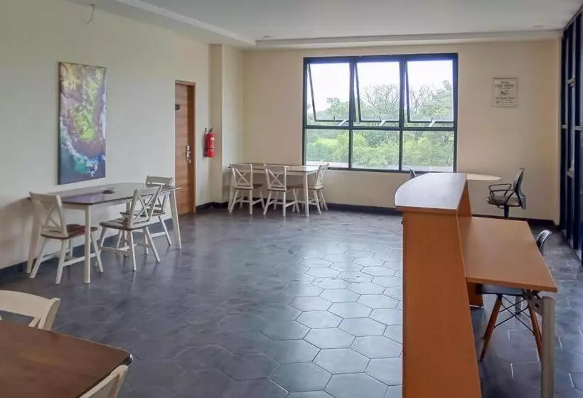 Deluma Hotel Syariah Redpartner