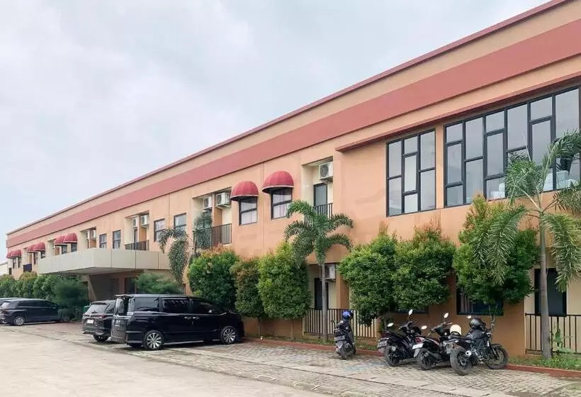 Deluma Hotel Syariah Redpartner