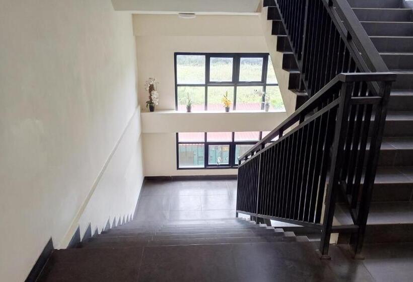 Deluma Hotel Syariah Redpartner