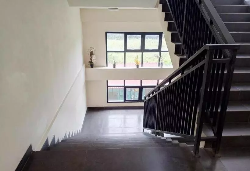 Deluma Hotel Syariah Redpartner