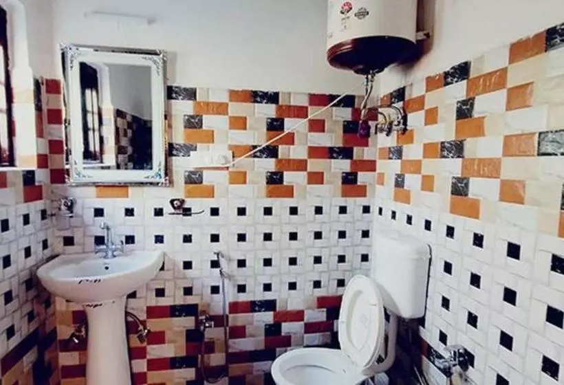 Fabhotel Ta Hayaat