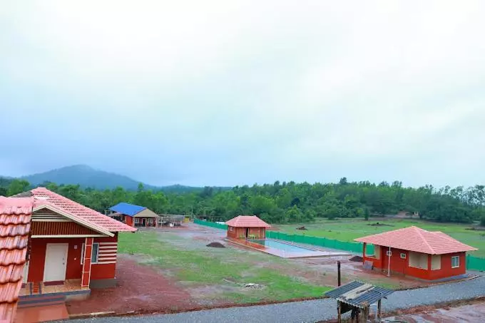 Honnukar Resort