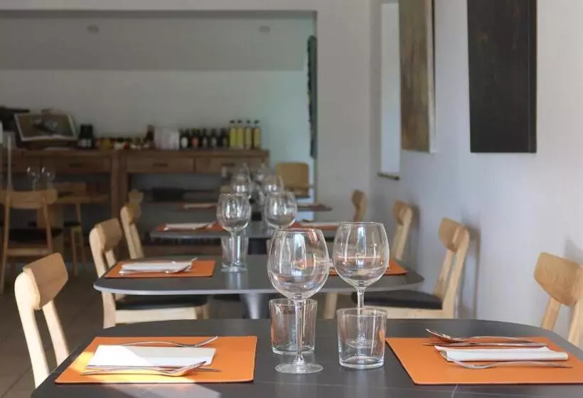 Hotelli Auberge Sainte Gemme