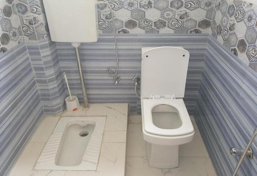 هتل Mountain Retreat Skardu