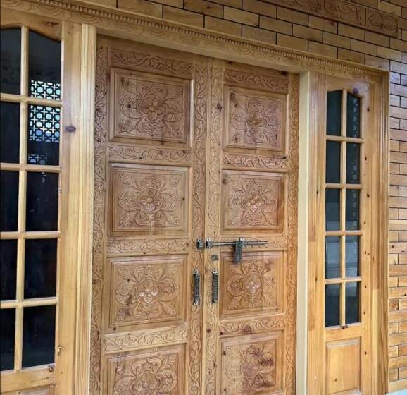 هتل Mountain Retreat Skardu