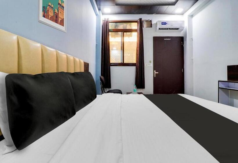 هتل O Dharohar Homestay