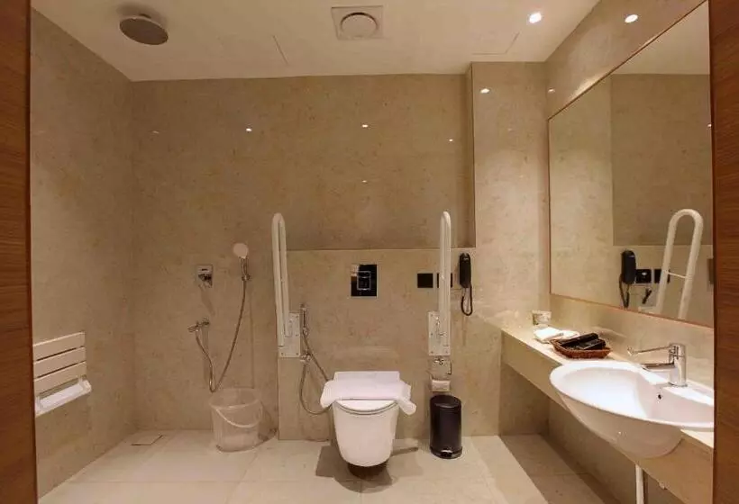 Hotelli Park Residency Ayarkunnam