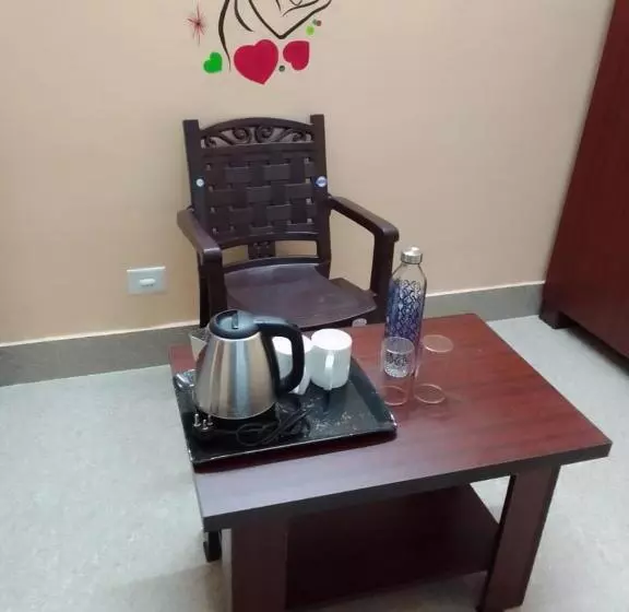 ホテル Secret Heaven The Luxury Stay Near Jaydev Vatika & Khandagiri Best Seller