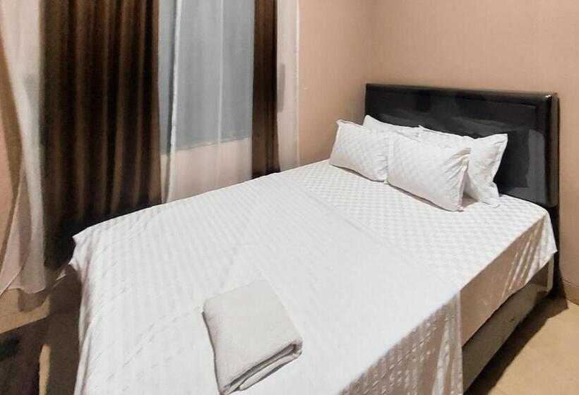 Otel Sr Residence Near Mall Ciputra Cibubur Mitra Reddoorz