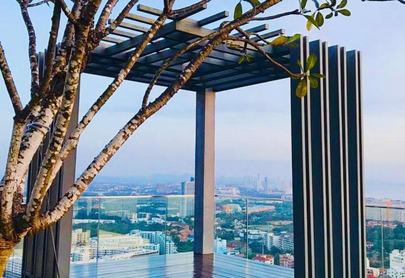 Hotel Unixx Pattaya Walking Street