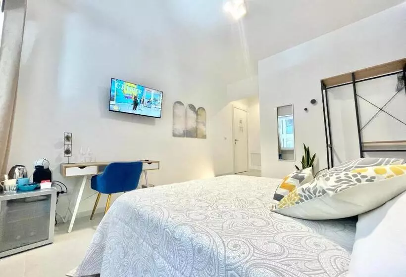 پانسیون Barirooms   Murat Suites