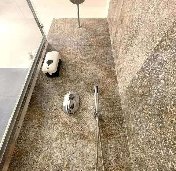 پانسیون Barirooms   Murat Suites