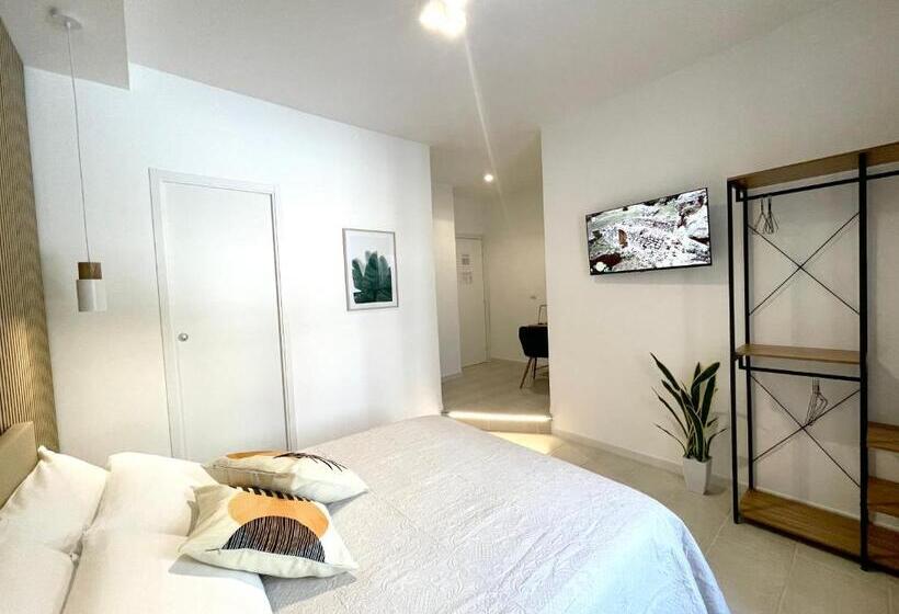 پانسیون Barirooms   Murat Suites