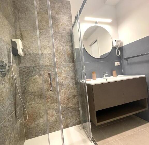 پانسیون Barirooms   Murat Suites