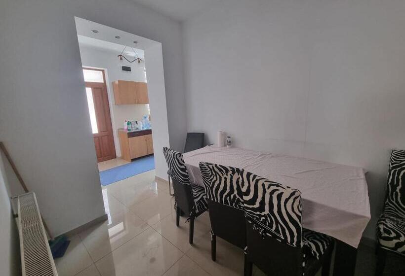 پانسیون Casa Sali