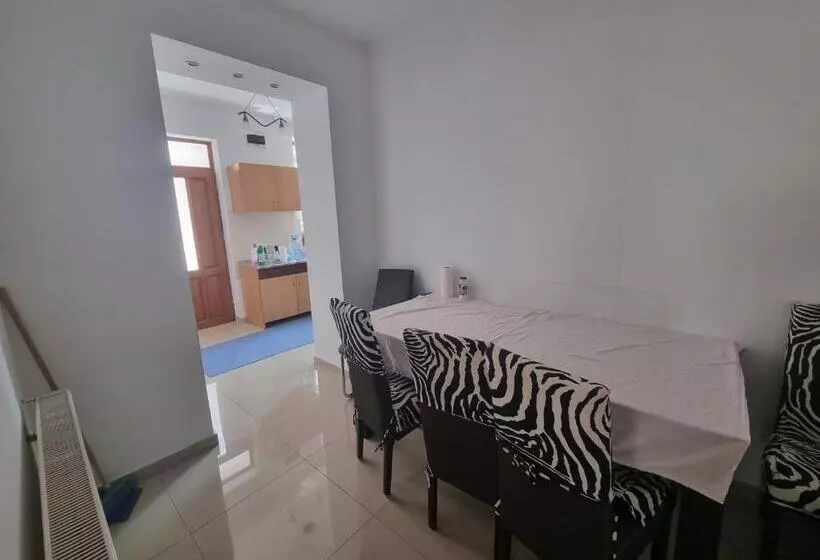 پانسیون Casa Sali