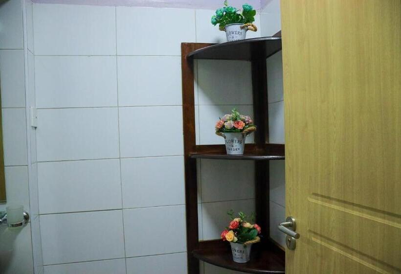 پانسیون Garden Court Villa