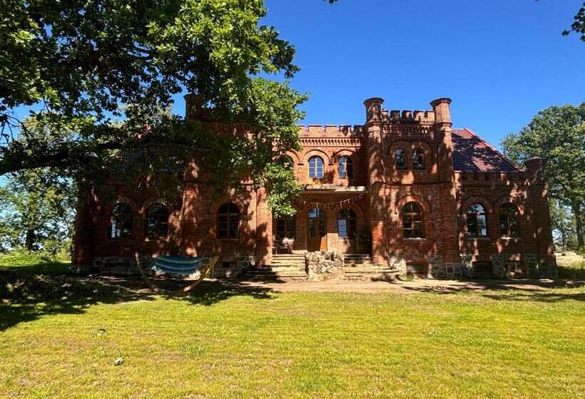 پانسیون Kipeni Guest House