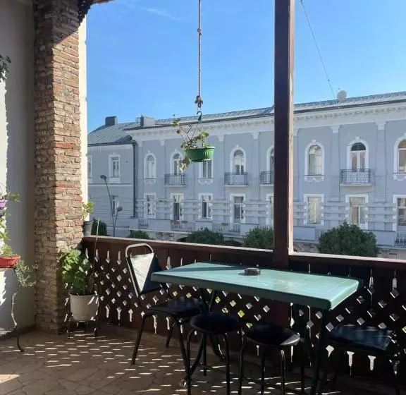 پانسیون Mimino13