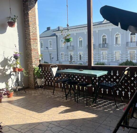 پانسیون Mimino13