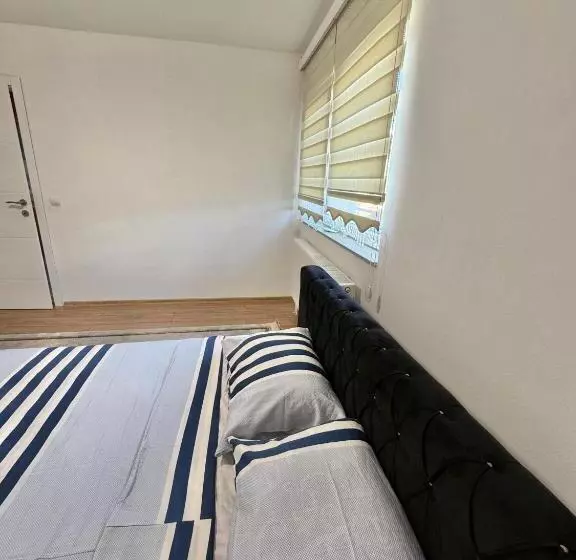 پانسیون Room Ejna 3