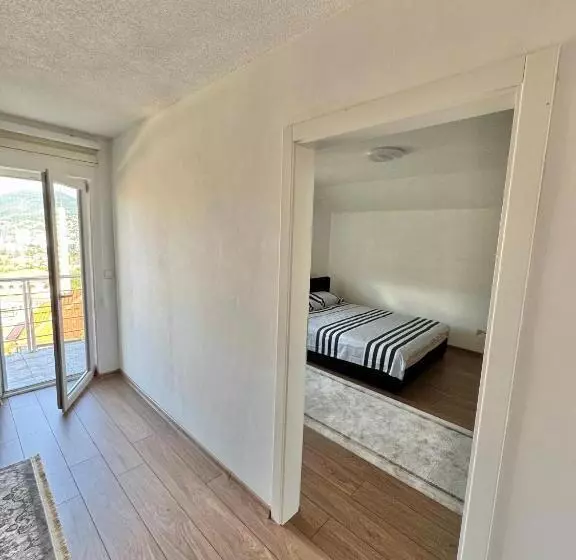 پانسیون Room Ejna 3