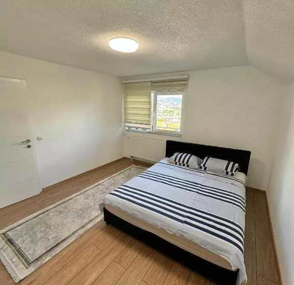 پانسیون Room Ejna 3