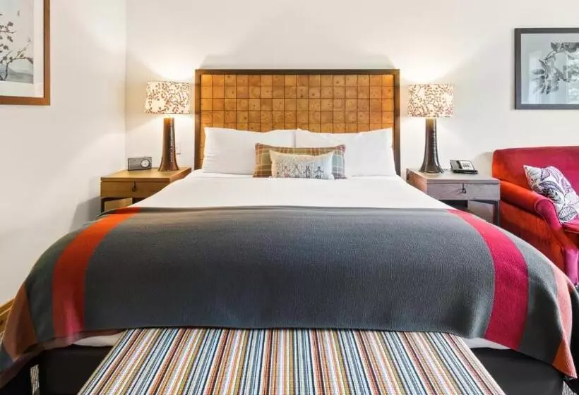 Lomakeskus 1315 Studio The Lodge At Spruce Peak 3rd Floor