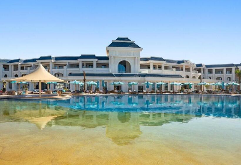 استراحتگاه Crystal Lotus Luxury Palace By Pickalbatros