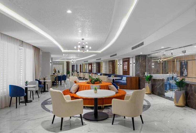 استراحتگاه Crystal Lotus Luxury Palace By Pickalbatros