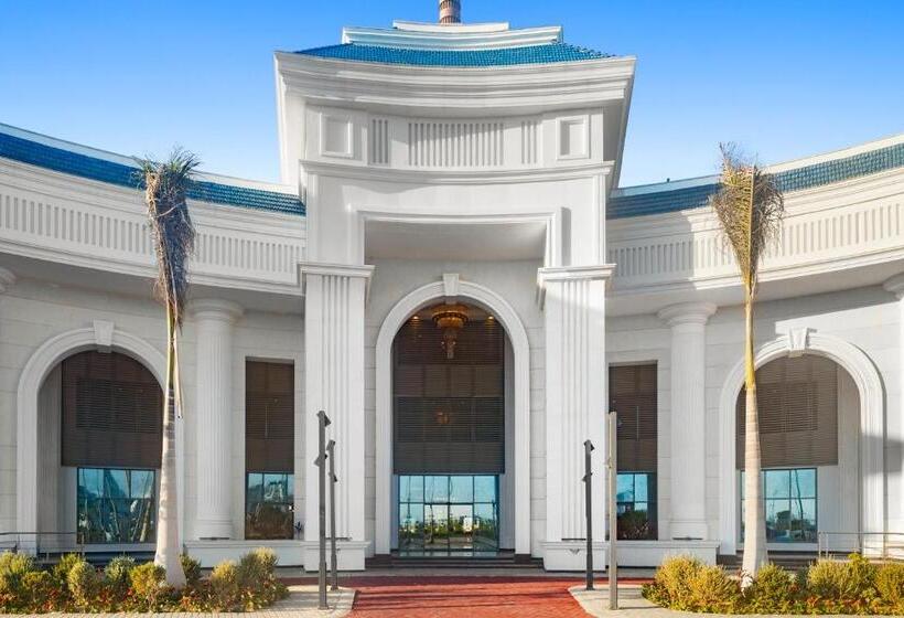 استراحتگاه Crystal Lotus Luxury Palace By Pickalbatros